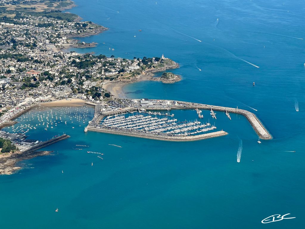 Saint-Quay Portrieux lors d'un vol découverte